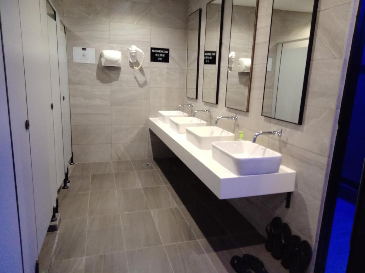 Capsule hotel Sovotel @ Napzone Kkia Kota Kinabalu